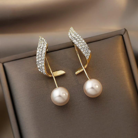 Kimberly - Vintage Pearl Earrings in Gold